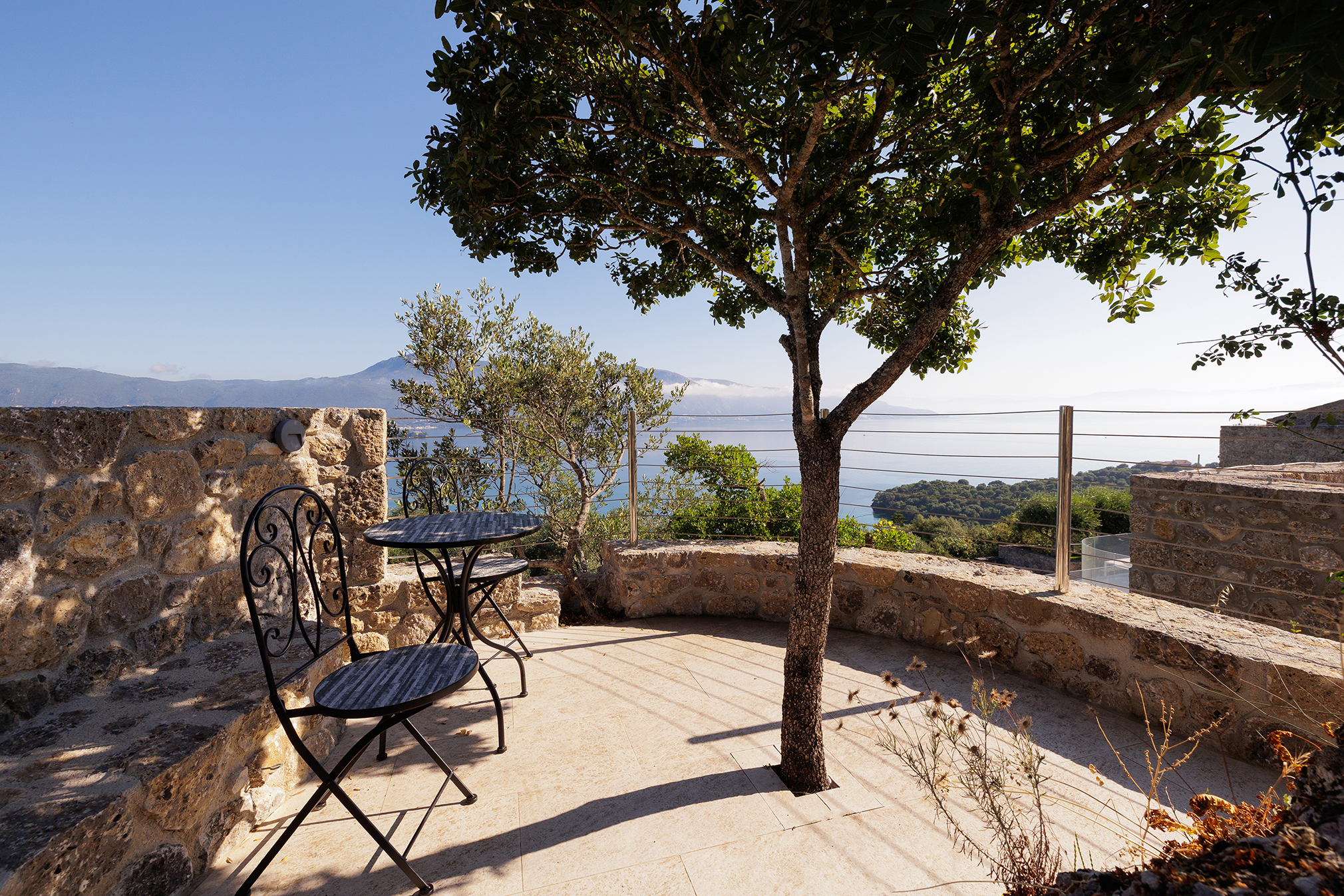 Tower House Kommeno